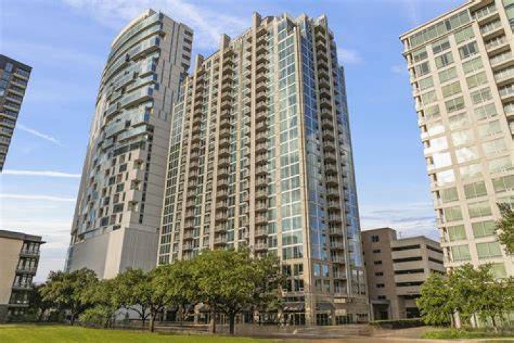 Apartments in Houston TX SkyHouse River Oaks Simpson Property Group