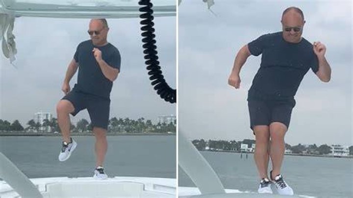 Domi shares video of dad, retired NHL veteran, doing Drake's Toosie