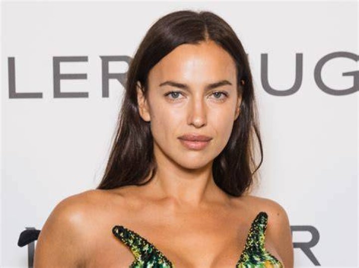 Irina Shayk Height, Weight, Measurements, Eye Color, Biography