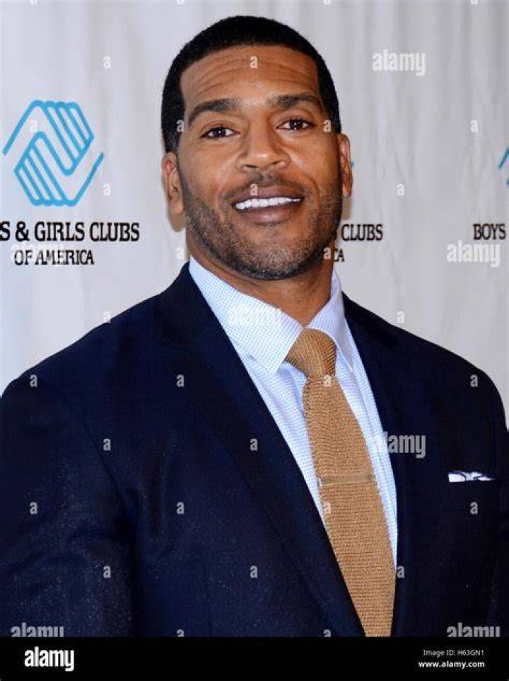 Sports Anchor Jim Jackson arrives at the 2015 Boys and Girls Club